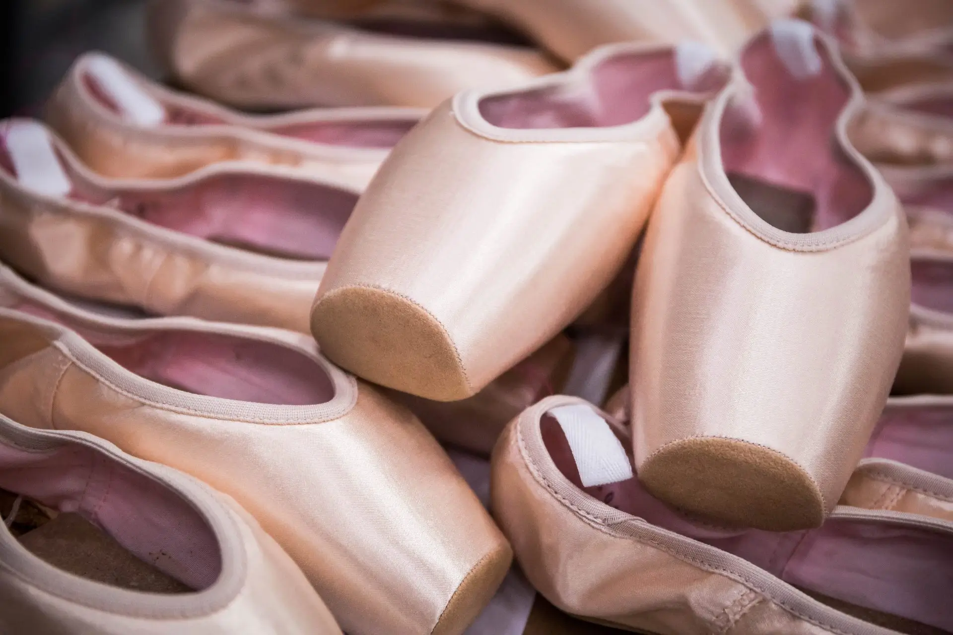 Essayage de pointes de danse au Luxembourg